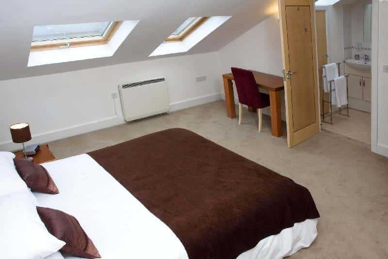 Manor House, Primrose Street, Cambridge, Histon Road, Castle Hill, The River Cam, Jesus Green, Midsummer Common
