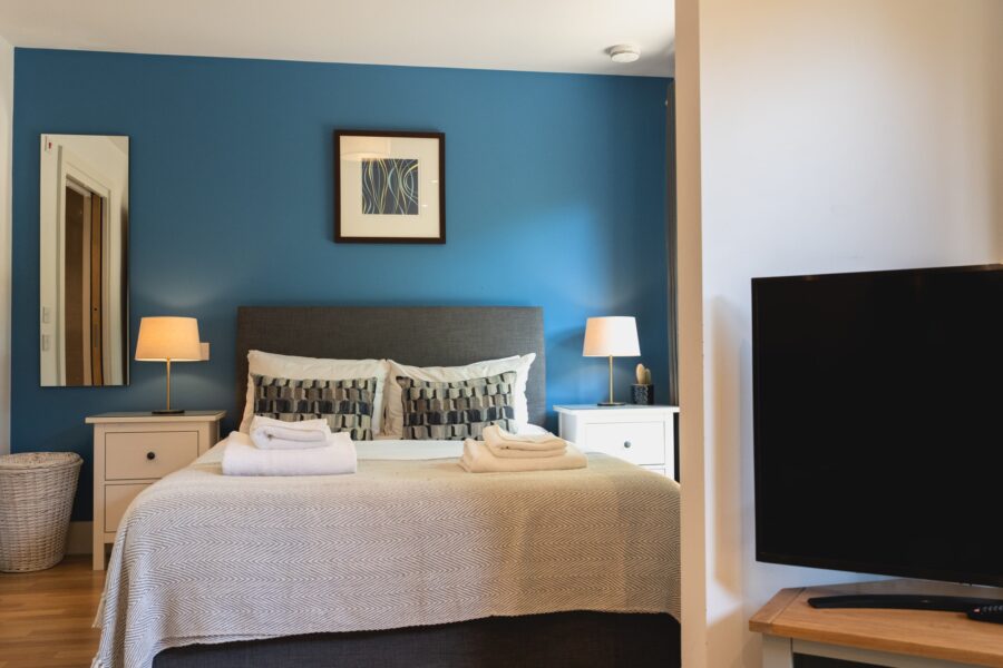 Eden House - Executive - Bedroom (5)